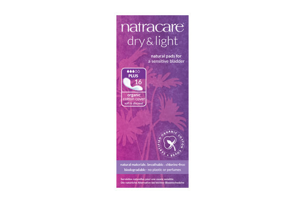 Natracare Dry & Light Plus organic cotton bladder pads box.