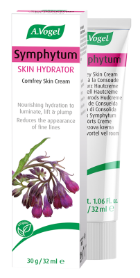A.Vogel Symphytum Comfrey Skin Hydrator, a nourishing skin cream designed to luminate, lift, plump, and reduce the appearance of fine lines, shown in its product box alongside the tube.