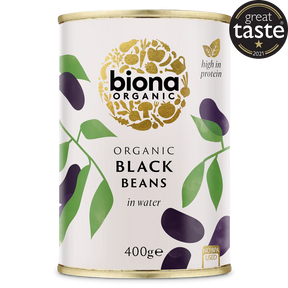 Biona Organic Black Beans in water, a high-in-protein product in a 400g can, featuring a Great Taste 2021 award.