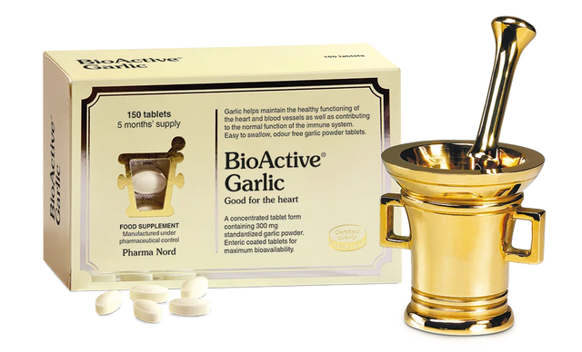 Pharma Nord Bio-Active Garlic tablets with active allicin for heart health, cholesterol balance, and immune support.