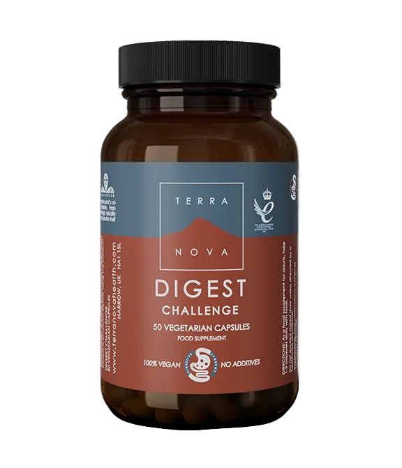 Terranova Digest Challenge: Amber bottle of Terranova Digest Challenge food supplement, featuring a label with branding, digestive synergy logo, and text indicating it contains 50 100% vegan, additive-free vegetarian capsules.
