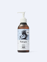 A front-view studio shot of YOPE Fresh Grass natural shampoo bottle.
