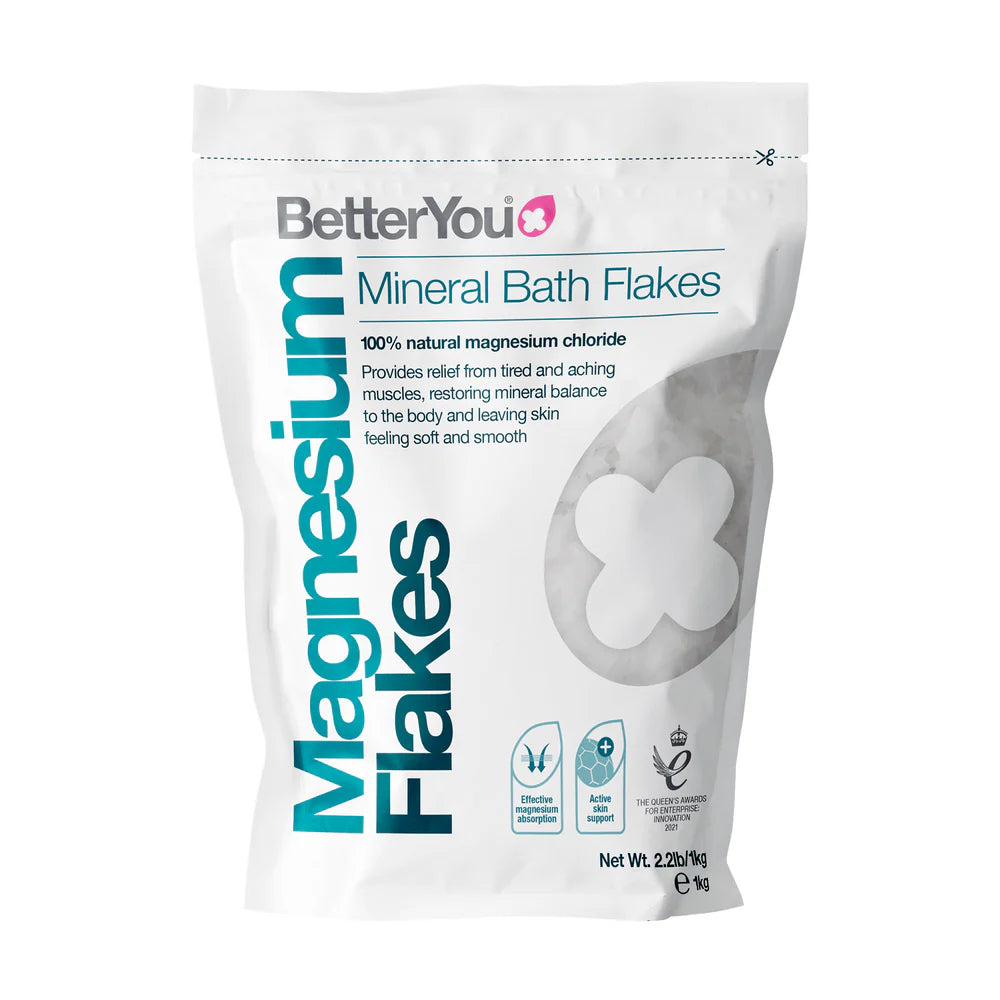 BetterYou Magnesium Mineral Bath Flakes, 1kg bag of 100% natural magnesium chloride for muscle relief.