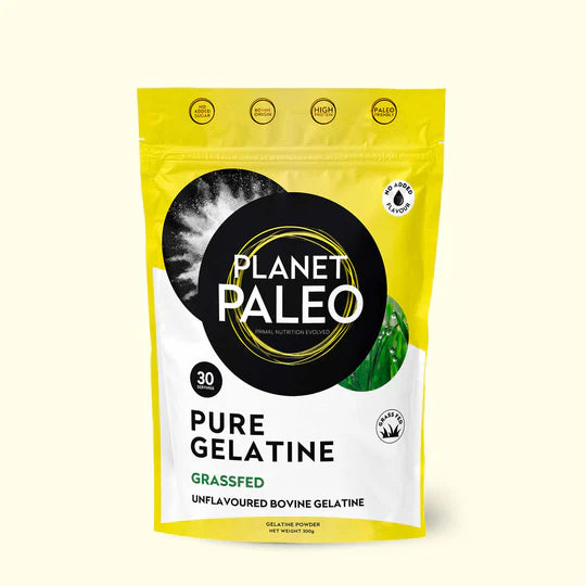 A pouch of Planet Paleo Pure Gelatine, a grass-fed, unflavored bovine gelatine powder that is paleo-friendly, high in protein, and contains no added sugar or flavor. This 300g package provides 30 servings.